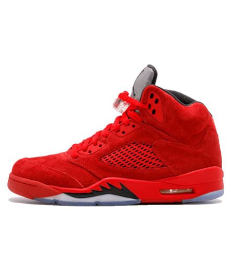 Check out the latest innovations, top styles and the jordan family dna is in all of us, with hard work, determination, swagger, and drive you can. Jordan Sneakers Red Casual Shoes - Buy Jordan Sneakers Red ...