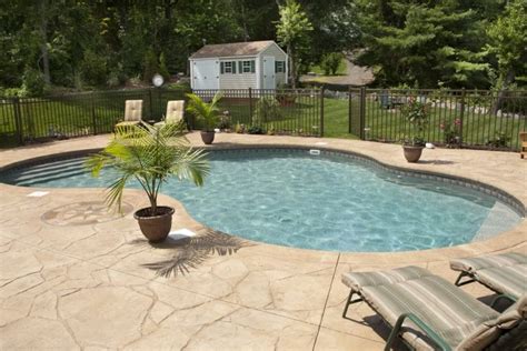 5 Reasons Why You Should Invest In A Swimming Pool Rideau Pools