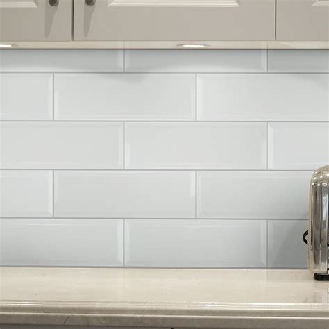 White Ceramic Beveled Subway Wall Tile 4x12 Matte Finish For Kitchen B
