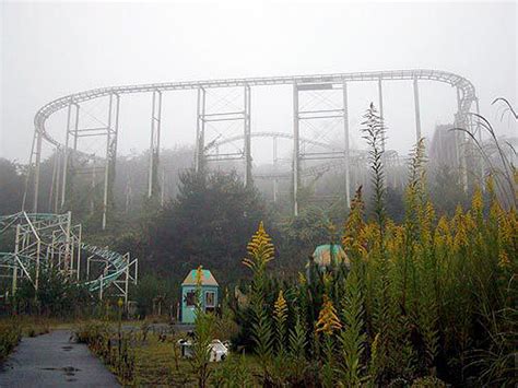 The Creepy And Abandoned Amusement Parks Of Japan