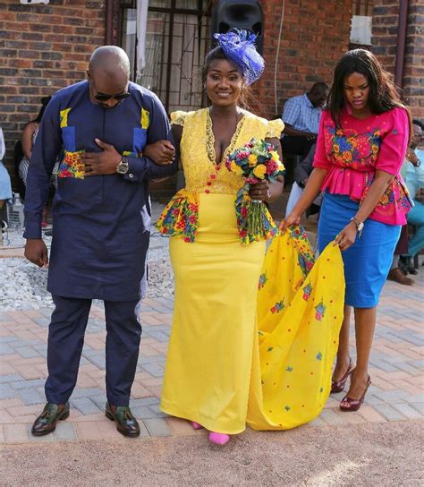 Pin By Stpatrick Selokela On Afrikan Weddings African Dress African Wedding African