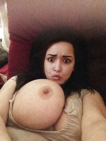 Huge Tits Arabic Wife Nude Selfies Leaked 29 Pics XHamster