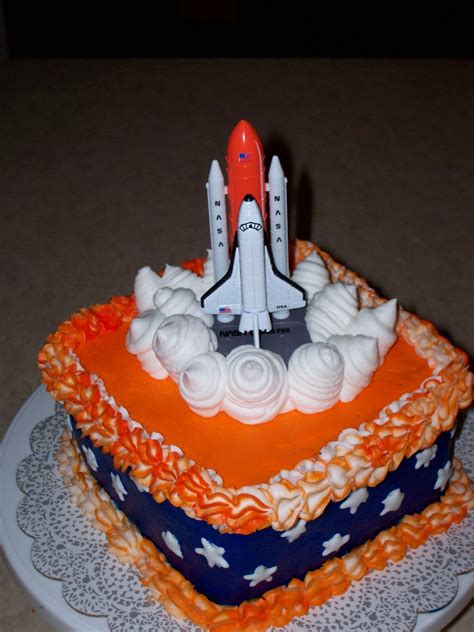 Cupcake frosting cupcake cakes rocket cake motorcycle cake truck cakes space shuttle piece of cakes cute cakes cakes and more. Space Shuttle Cake | Birthday cake kids, Novelty birthday ...