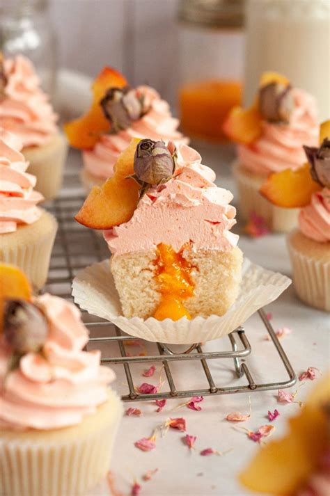 Peach Rose Cupcakes Caked By Katie