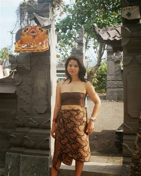 Part Tante Nina Bugil Di Pantai Di Pulau Dewata Bali Rina Soleha