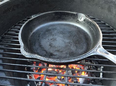 If you have a cast iron skillet, use it here! Filet Mignon on a cast iron skillet — Big Green Egg ...