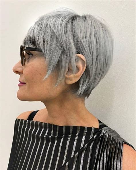 17 Best Short Hairstyles For Women Over 50 With Glasses Hairstyles Vip