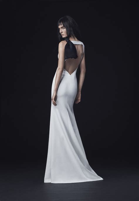 New Vera Wang Wedding Dresses All 16 Super Sexy Gowns Hot Off The