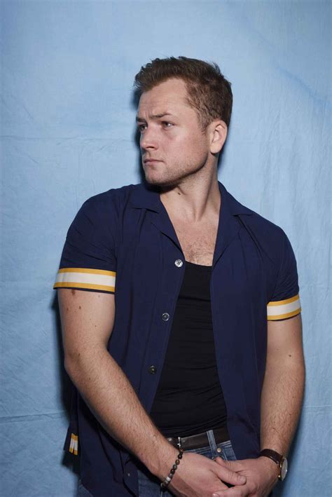 Taron Egerton Online Photogallery Click Image To Close This Window