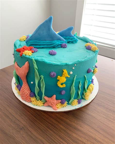 Under The Sea Cake My First Time Using Fondant R Cakedecorating