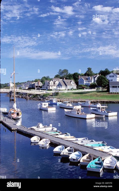Fishing Boats In Perkins Cove Hi Res Stock Photography And Images Alamy