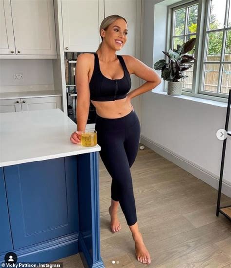 Vicky Pattison Showcases Her Stunning Figure In A Black Sports Bra