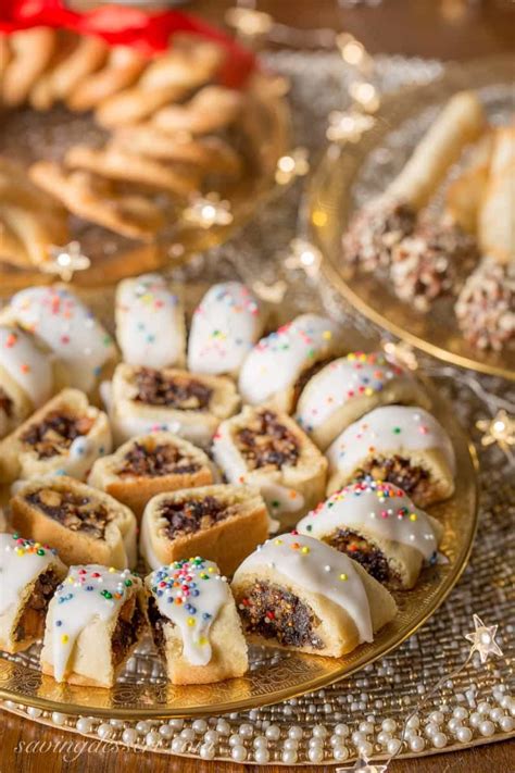 10 Irresistible Italian Christmas Cookie Recipes Random Acts Of Baking