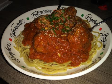 I have been making this spaghetti recipe, from a dear family friend, for over 25 years. Homemade Spaghetti and meatballs #Food #Foodie #Foods #Meal #Recipe #Recipes | Homemade ...