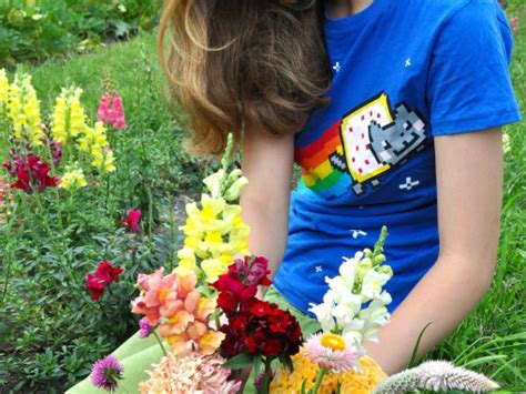 These facilities have had a lasting impact on the state's massachusetts state flower. Pick-Your-Own Flower Farm a Real Summer Delight ...