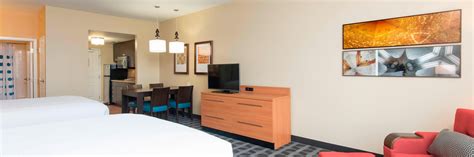 Champaign Hotel Near University Of Illinois Towneplace Suites