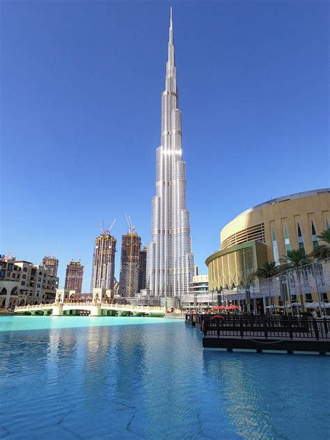 Skyscraper In Dubai World S Tallest F