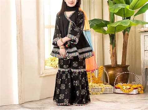 Your previous comment was referring to local or all i have an advantage of living in the biggest metropolis in pakistan, but i'm sure others have similar markets that sells better options than our local brands. Kids 2-Pcs Embroidered Lawn Dress 2020 Price in Pakistan ...