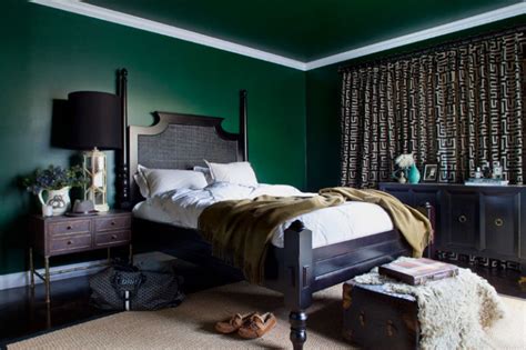 If you love the idea of having both a vanity area and a nightstand, set a console table right next to your bed. Green Bedroom Ideas - From Light Green to Dark Green ...