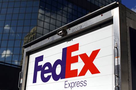 Fedex has over 650 aircraft and 49,000 trucks in their fleet to deliver your packages on time. FedEx to Buy TNT Express for $4.8 Billion | Sports, Hip ...