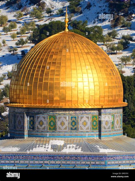 Al Aqsa Mosque Golden Dome Jerusalem Israel Stock Photo 65444653