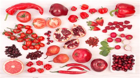 12 Benefits Of Red Fruits And Vegetables