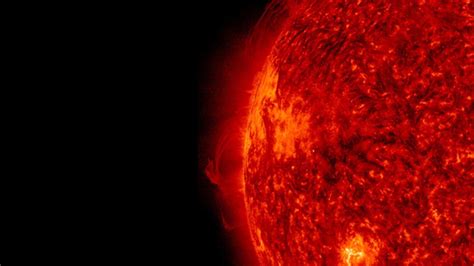 El Observatorio De Dinámica Solar De La Nasa Captura La Frenética