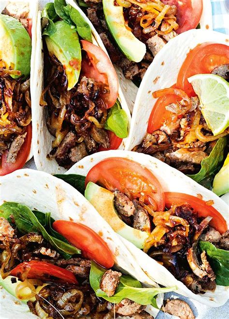 Onions, peppers, provolone cheese, and summer sausage combine to form a delicious meal any time of the. Easy Sausage & Onion Tacos | Recipe | Recipes, Easy ...