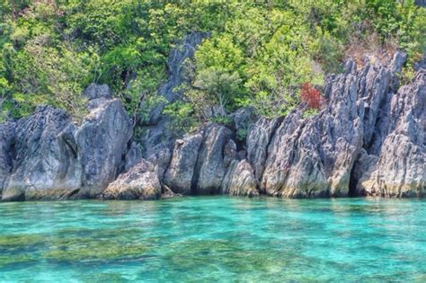 Caramoan Travel And Tour Packages