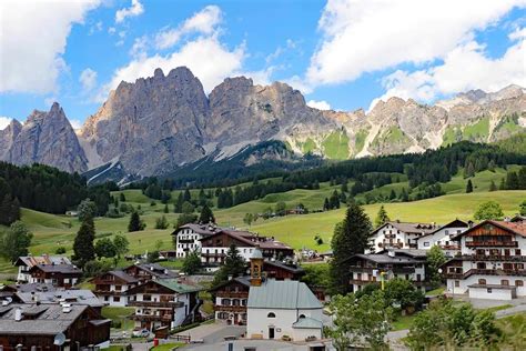 Where To Stay In The Dolomites 2 Best Areas For Summer Visit Hiking