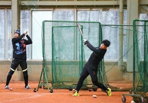 阪神・佐藤輝「スーパースター」にオレもなる “柳田塾”入門！力強いスイング学んだ阪神タイガースデイリースポーツ Online