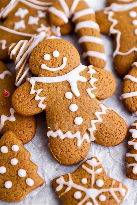 The Perfect Soft Gingerbread Cookies Easy Recipe Savory Nothings