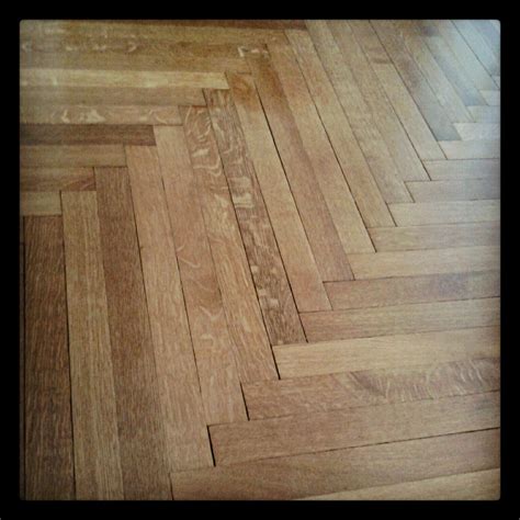 Bedroom floors put the finishing touch on this most personal room you create. Nice bedroom parquet | Awesome bedrooms, Hardwood floors ...