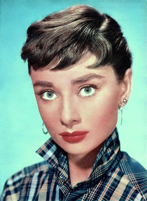 Pin On Audrey Hepburn How Do I Look Very Goodi Must Say Im Amazed
