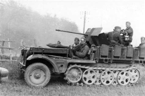 2cm Flak 30 Auf Fahrgestell Zugkraftwagen 1t Sdkfz 104 World War Photos