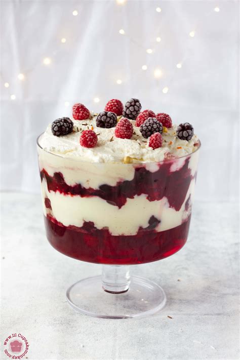 Christmas Trifle Mixed Berry Trifle With Raspberry Jelly Lil Cupcake