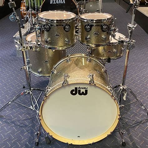 Drum Shop Sale On Now Dw Collectors Series 5 Piece Drum Kit Shell