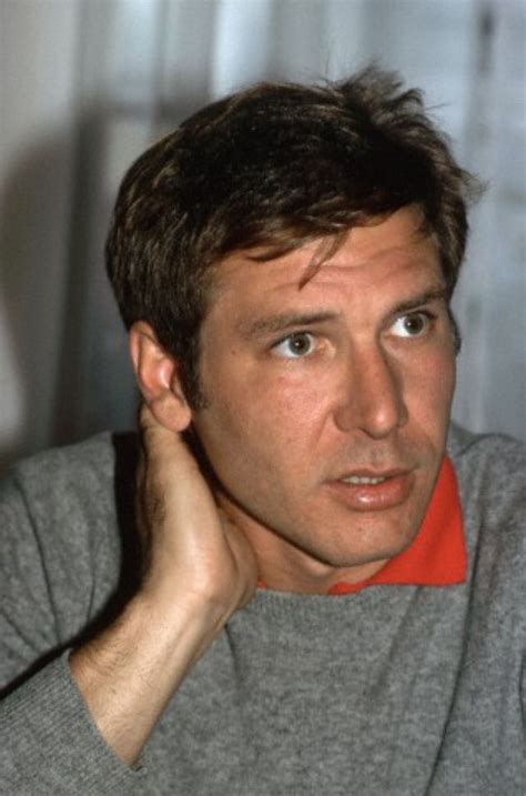 25 Vintage Photos of a Very Handsome and Young Harrison Ford in the