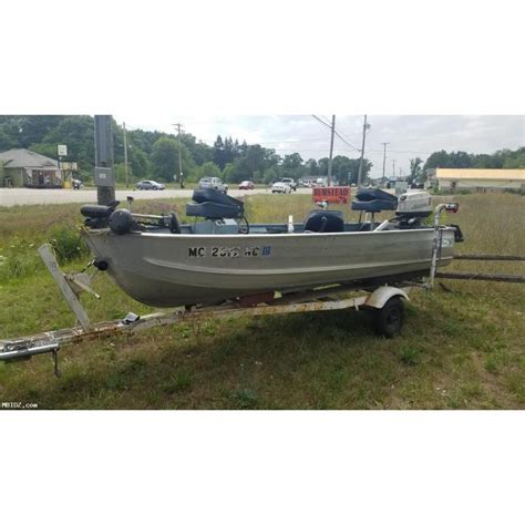 Ft Aluminum Sea Nymph Fishing Boat Hp Evinrude Outboard And