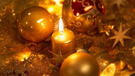 Golden Candles And Christmas Decorations Windows 10 Hd Wallpaper