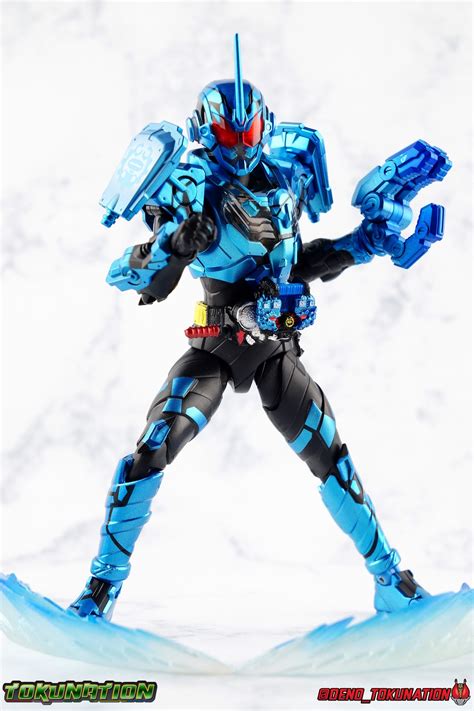 In this film, kamen rider v3 was introduced as a member of shocker whose mission is to hunt down the traitors takeshi hongo and hayato ichimonji. S.H. Figuarts Kamen Rider Grease Blizzard Gallery - Tokunation