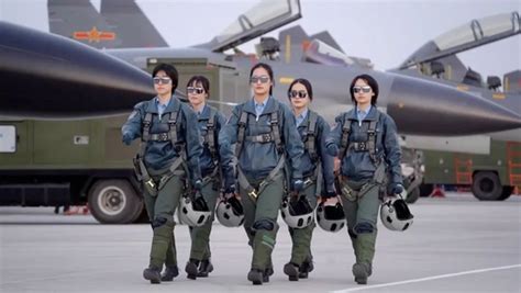 5 Chinese Female J 11b Fighter Pilots Complete First Solo Flights