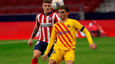 Pedri is a wonderfully technical player with the ball at his feet, and can play as a central midfielder, as well as on both sides. Pedri no seguirá en el Barça si gana Joan Laporta