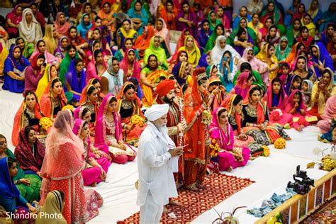 Sikh Ceremony In Edmonton Ab Canada Sikh Wedding By Shandro Photo