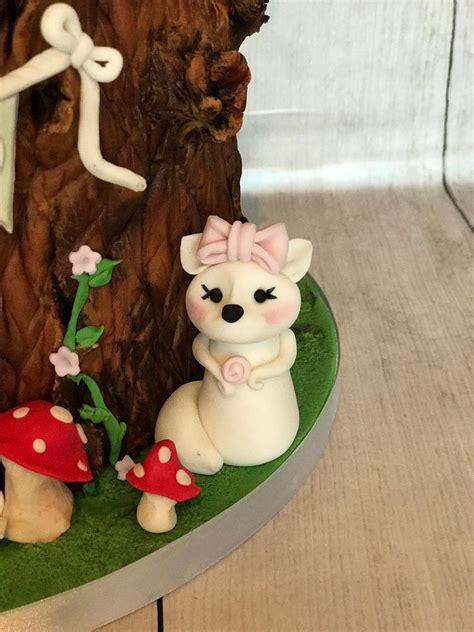 Woodlands Themed Cake Cake By Cakes By Carina Cakesdecor