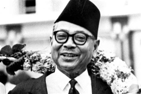 Tokoh Gambar Kemerdekaan Malaysia Tunku Abdul Rahman Bapa Kemerdekaan