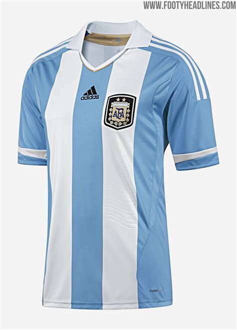 Seit den tagen, als diego maradona zum angstgegner aller fußballspieler und ihrer fans auf dem planeten, so sie nicht argentinier sein sollten, wurde, kennt jeder liebhaber. Adidas Argentinien 2020 Heimtrikot - Informationen geleakt ...