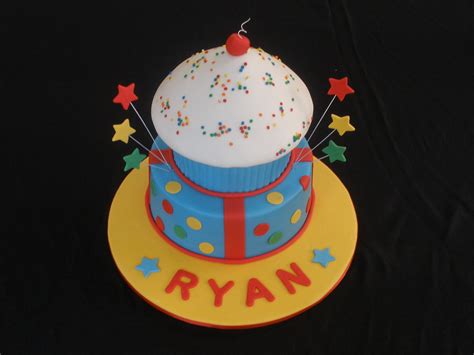 Just two hours into the night, giovanni's life is forever. Happy 2nd Birthday, Ryan!! | Birthday cake for my baby boy, … | Flickr