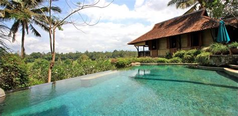 Villa in Ubud 4 bedrooms http://www.balilocations.com/villas/ubud/bvub701