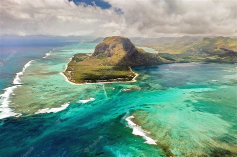 Premium Photo Aerial View Of Le Morne Brabant Mountain Which Is In